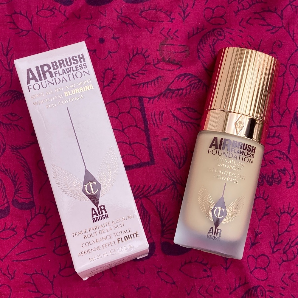 Charlotte Tilbury Airbrush Flawless Matte Foundation in 5 Neutral